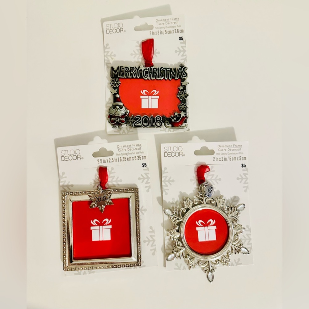 Studio Decor 2018 Picture Frame Ornaments